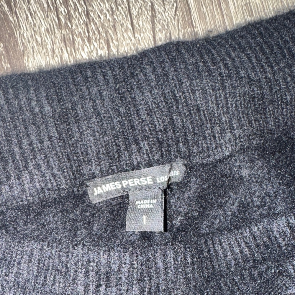 Women’s Black Cashmere Jogger Pants - Picture 3 of 4
